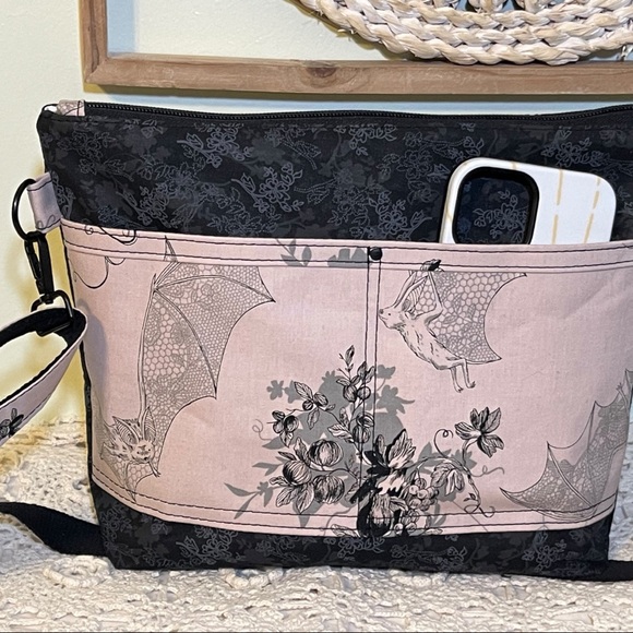Spiderwebs, Happy Bats & Black Roses Handbag - Picture 4 of 11